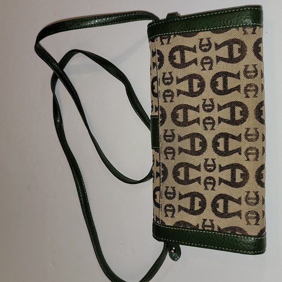 ETIENNE AIGNER CONVERTIBLE CLUTCH WALLET/CROSSBODY BAG - Picture 2 of 9